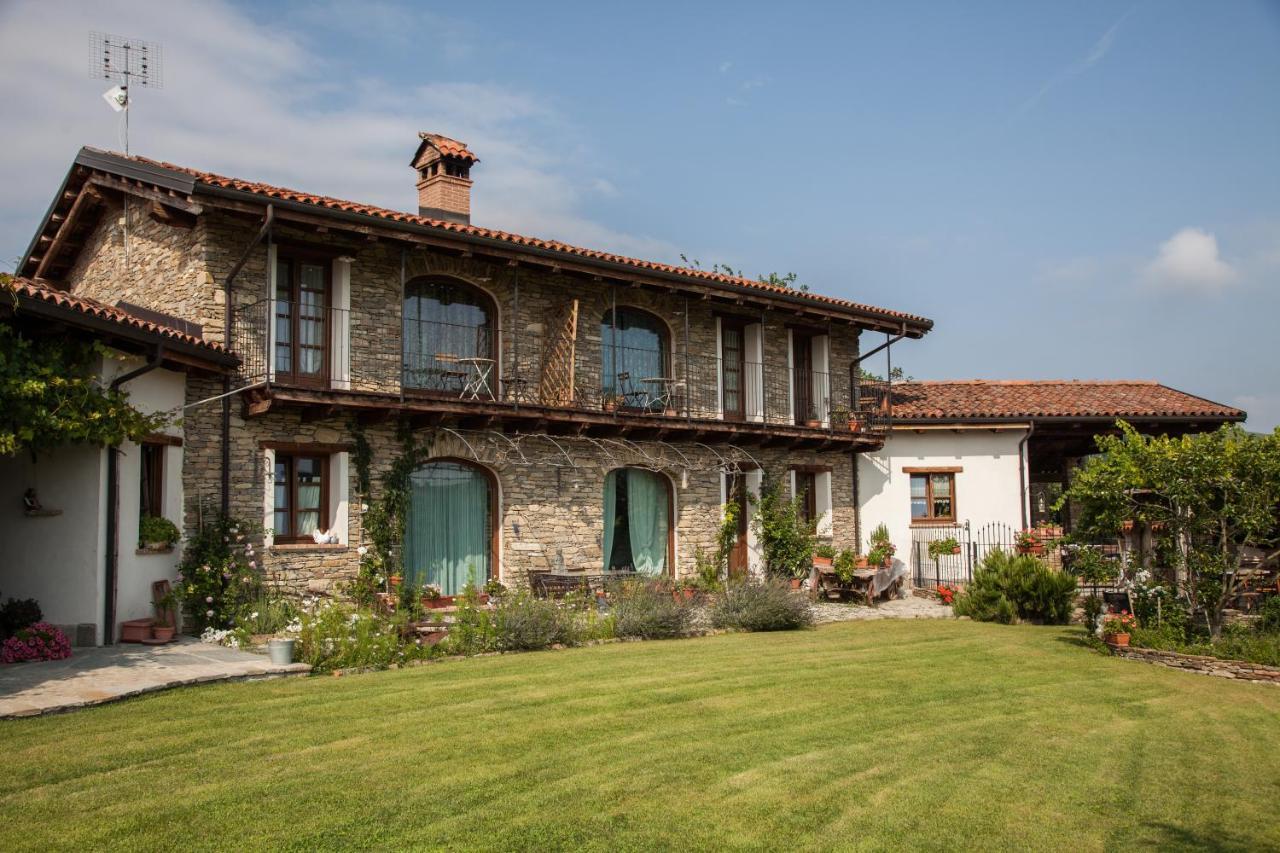 Magiche Langhe Bed and Breakfast Paroldo Exterior foto